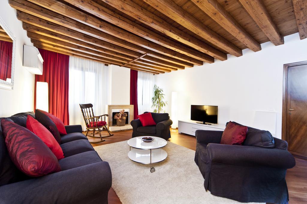 Elegant Terrace Apartment Near Piazza San Marco Last Floor No Lift Венеция Экстерьер фото