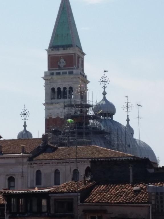 Elegant Terrace Apartment Near Piazza San Marco Last Floor No Lift Венеция Экстерьер фото