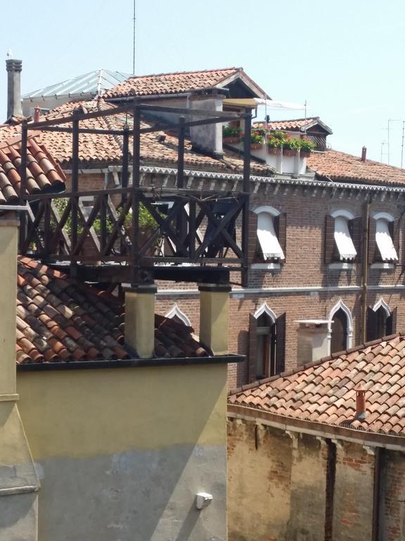 Elegant Terrace Apartment Near Piazza San Marco Last Floor No Lift Венеция Экстерьер фото
