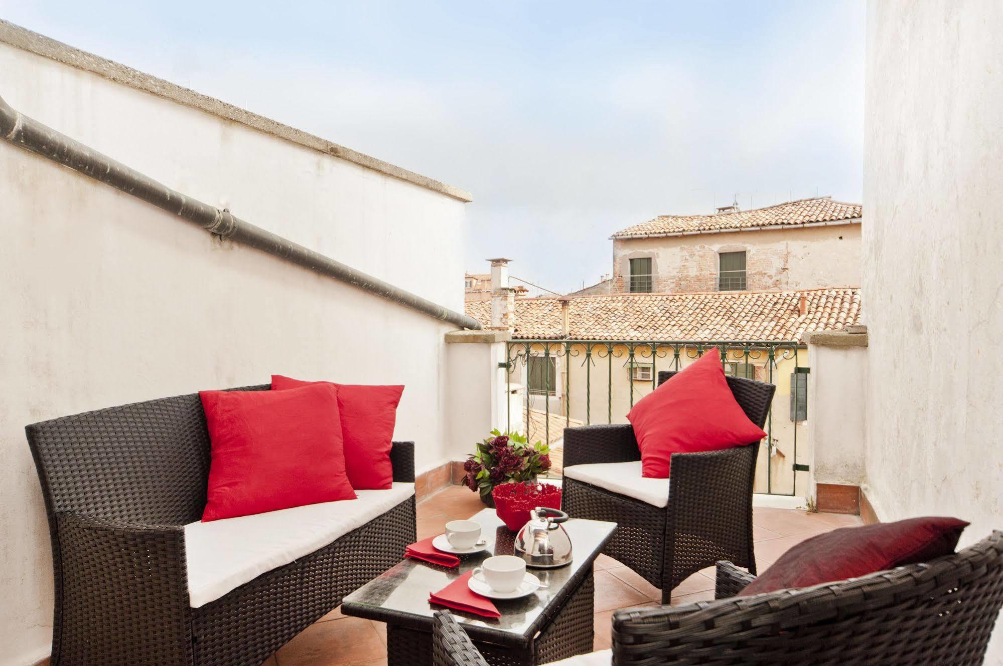 Elegant Terrace Apartment Near Piazza San Marco Last Floor No Lift Венеция Экстерьер фото